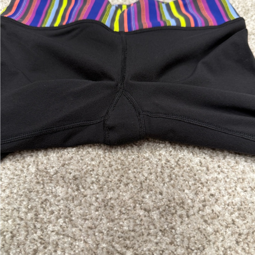 Lululemon Black/Multi Ruffle legging - Picture 2 of 6
